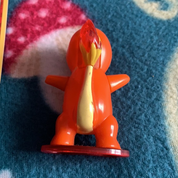 Pokemon TCG Charmander/Charmeleon Bundle w/ Box (16 cards, figurine, & more) - Picture 6 of 14